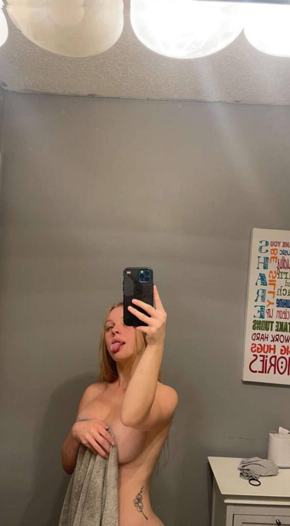 I’m Available for serious Hookup, And PAYMENT CAN BE MADE IN PERSON - Image 2